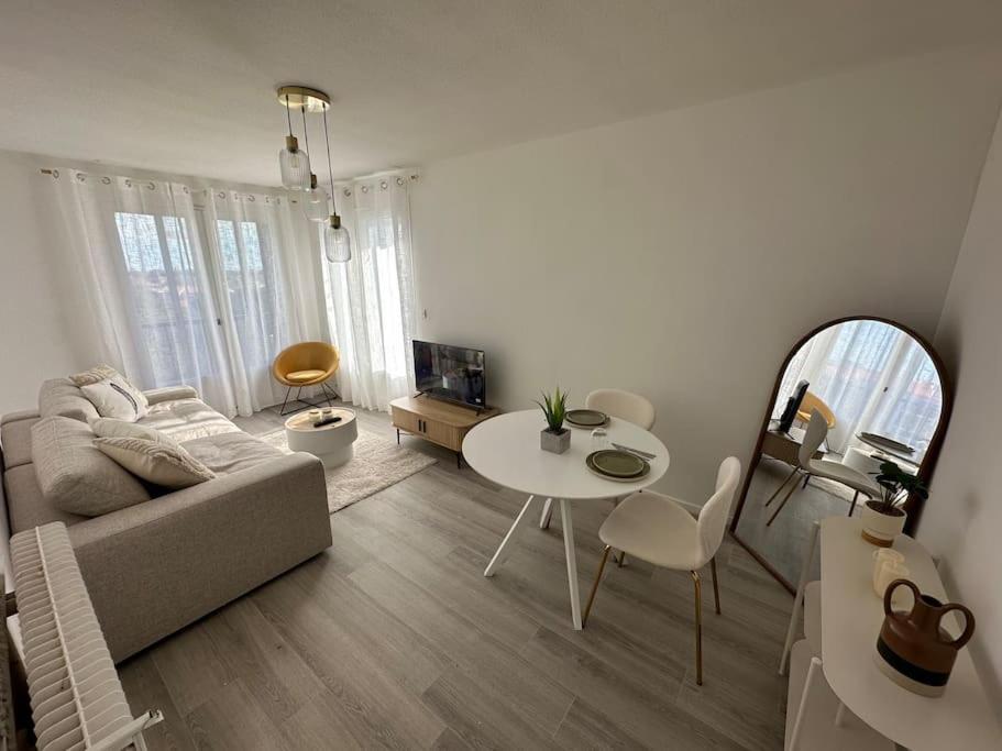 T3 Moulin A Vent Proche Upvd Daire Perpignan Dış mekan fotoğraf